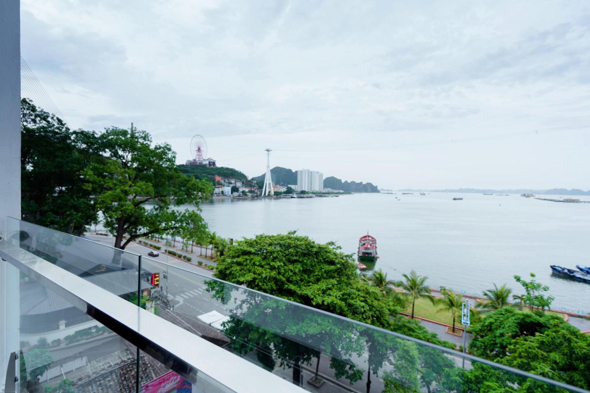 Bach Dang Ha Long Hotel Екстериор снимка