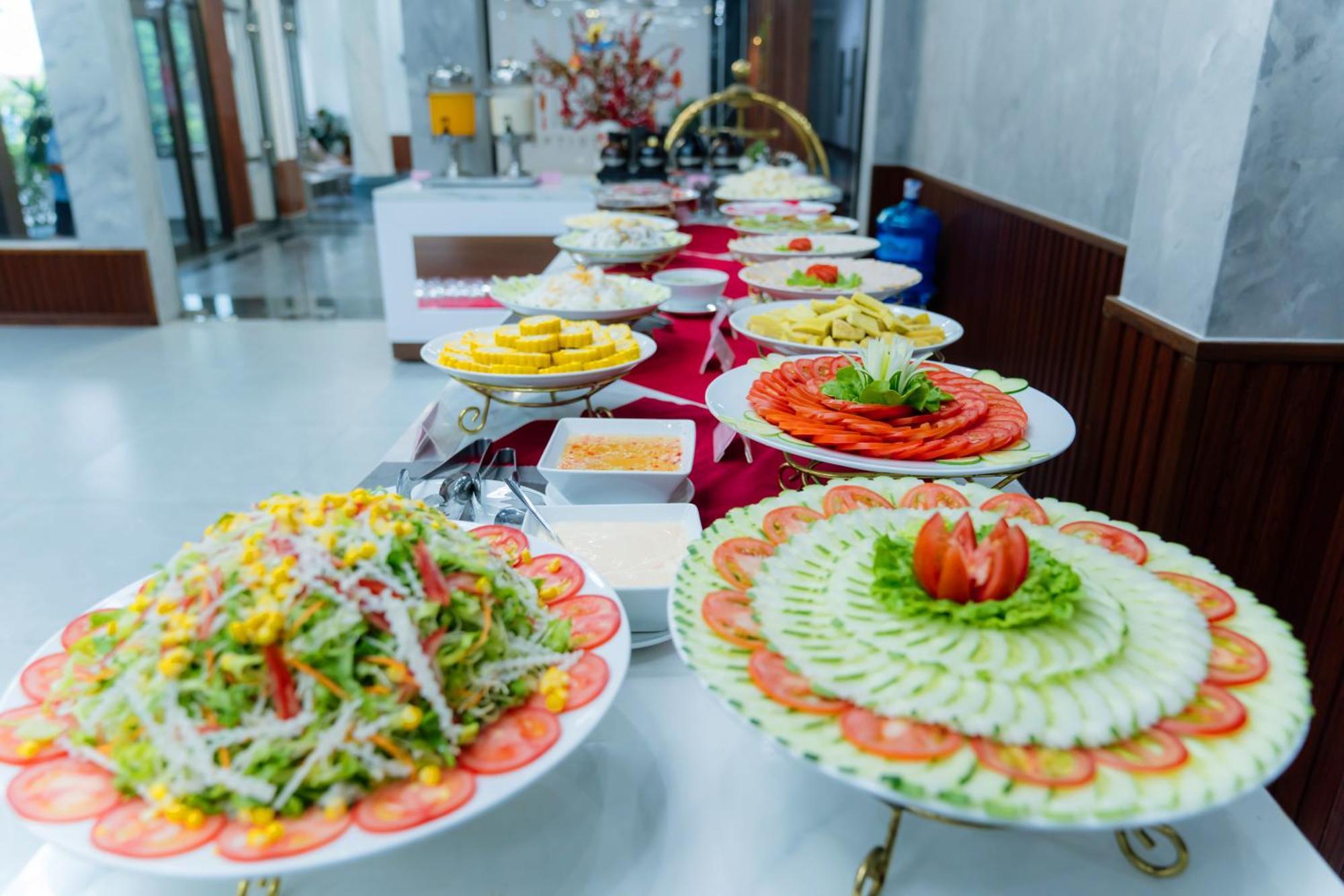 Bach Dang Ha Long Hotel Екстериор снимка